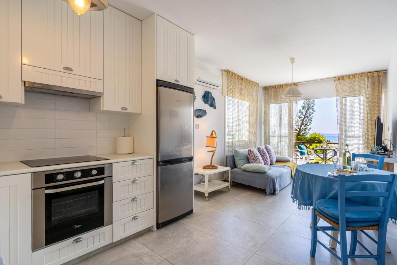 Seawaves 1- Bedroom Apartment Near Meneou Beach Larnaca Extérieur photo